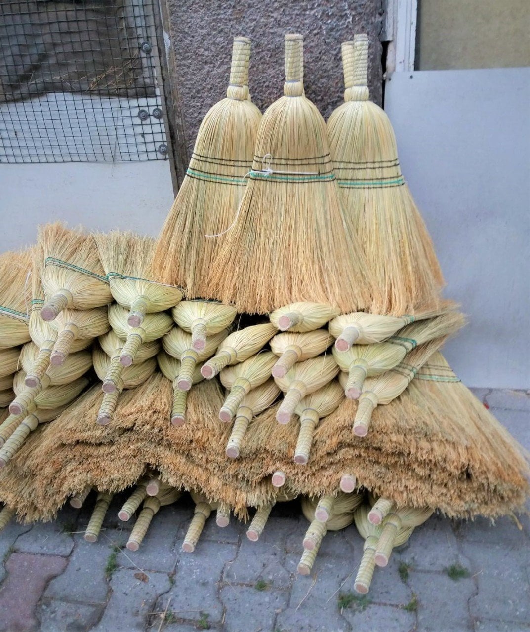 Sarma Sarı Ot Süpürge 20 Adet